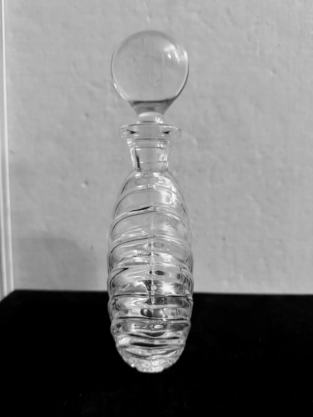 Vintage Villeroy & Bach Platano Crystal shell-shaped decanter w stopper